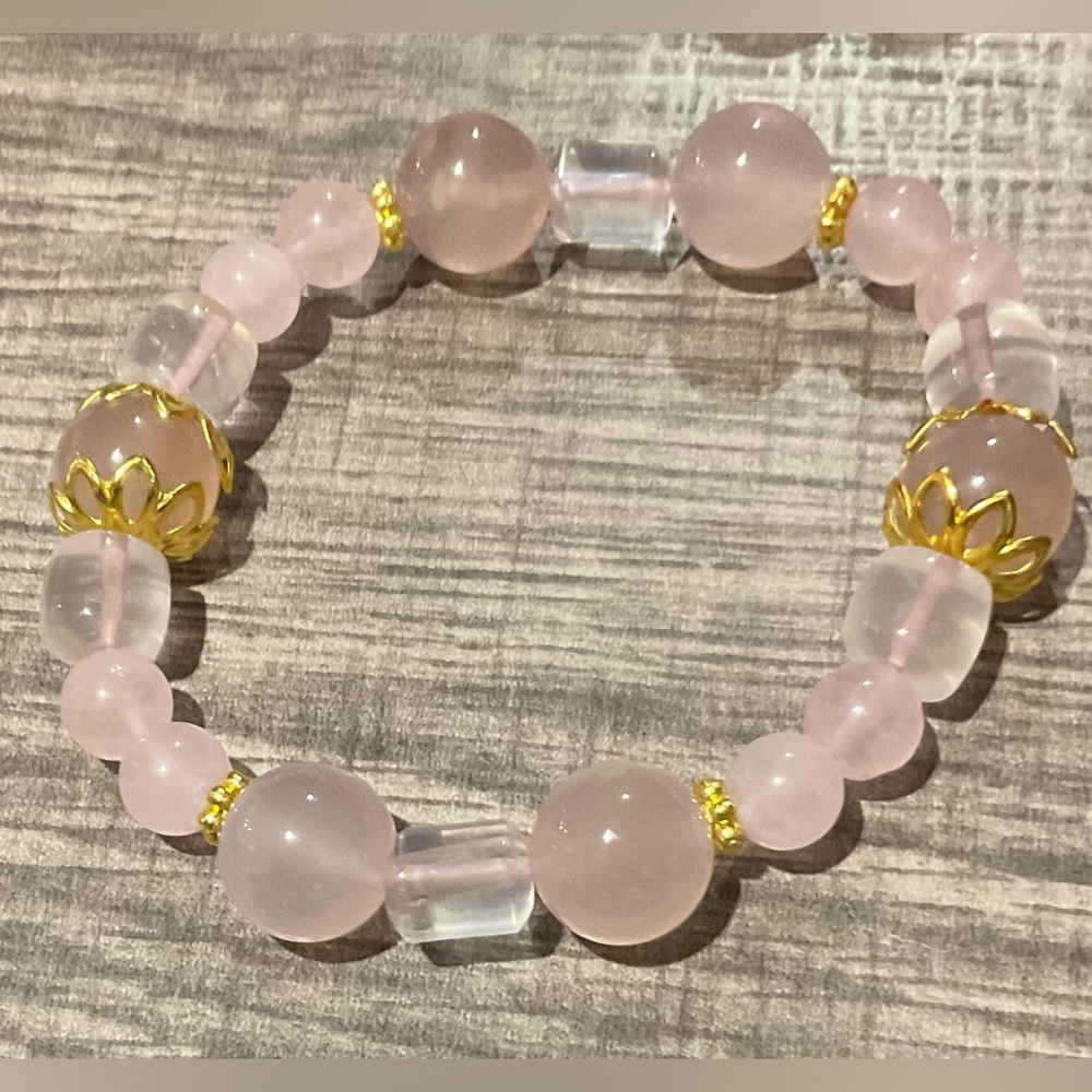 Elegant Pink and Gold Rose Quartz Hand Crafted Crystal Bracelet